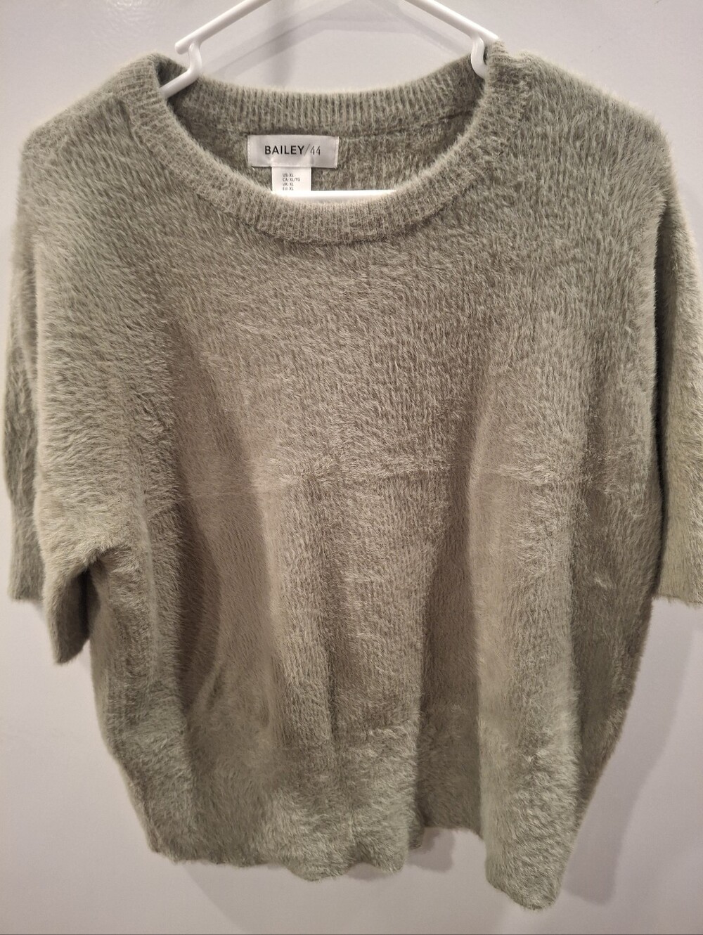 Bailey 44 Fuzzy Short-Sleeve Crewneck Sweater in Light Sage